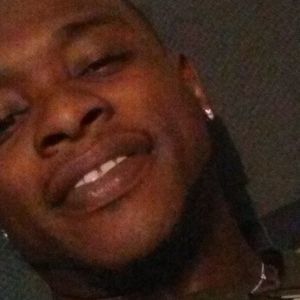 Meet your Posher, Derrick